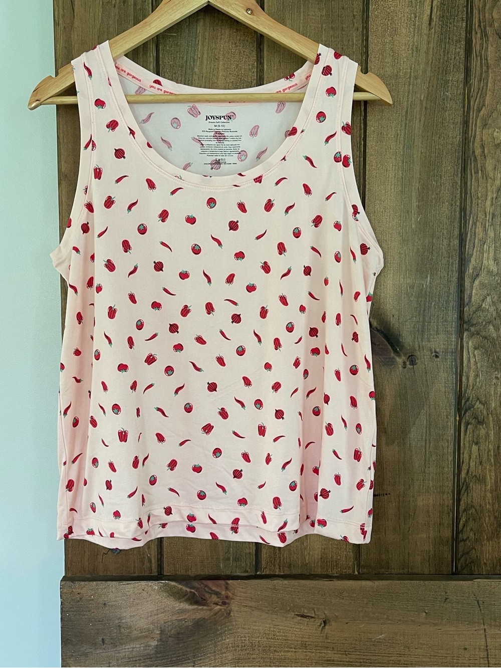 Joyspun Dreamy Soft Pink Veggie Vegetable Print Tank Top Medium